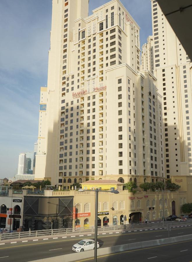 Step Into Serenity - Discover Modern Living In 1Br Apartment With Panoramic Views In Dubai Marina Near Jbr Walk, Beach And Bla Bla Club Luaran gambar