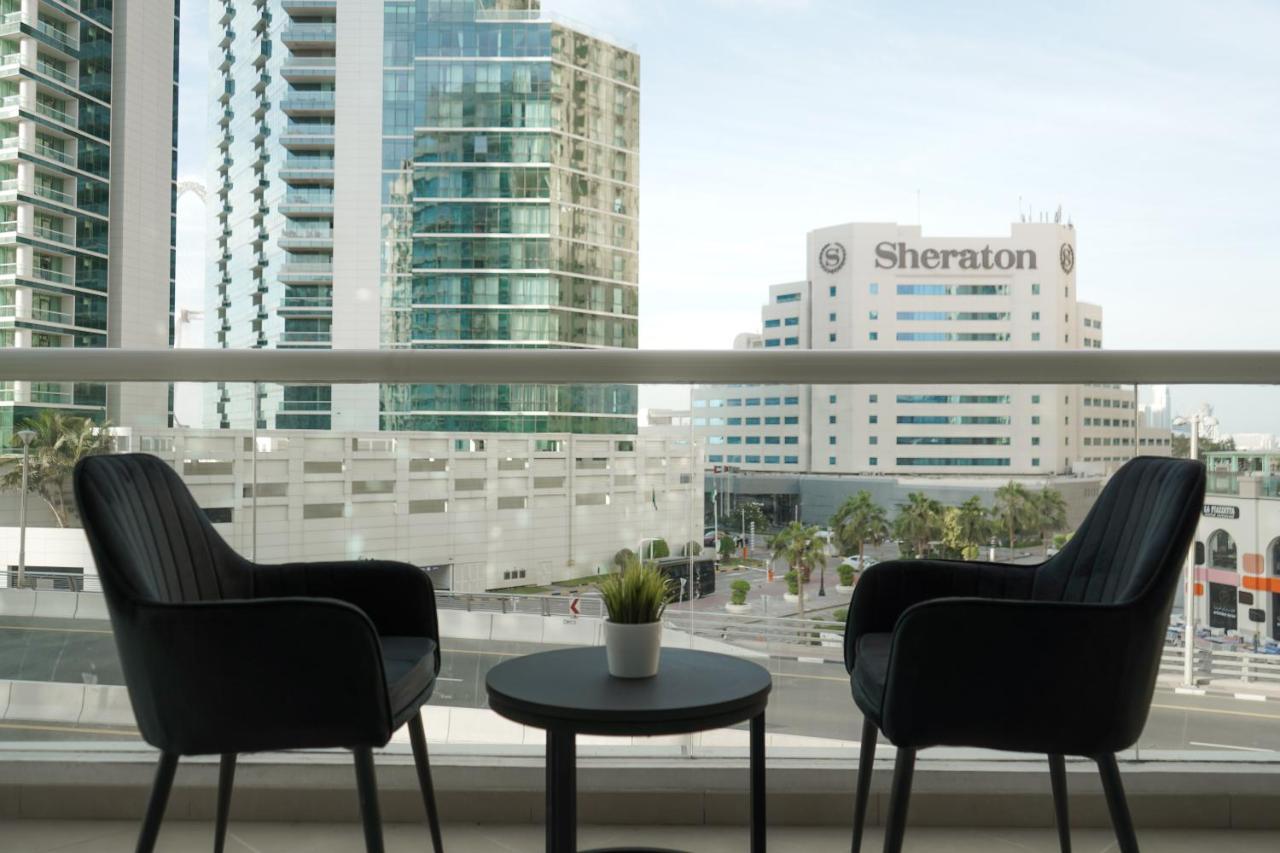 Step Into Serenity - Discover Modern Living In 1Br Apartment With Panoramic Views In Dubai Marina Near Jbr Walk, Beach And Bla Bla Club Luaran gambar